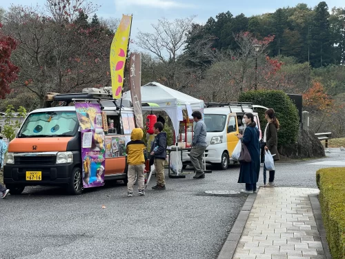 こども食堂クックキッチンたまかわ_絵付け体験_こわたま市